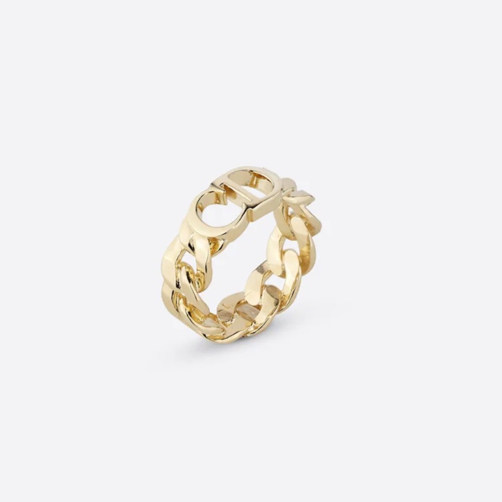 DANSEUSE ÉTOILE RING
Gold-finish metal